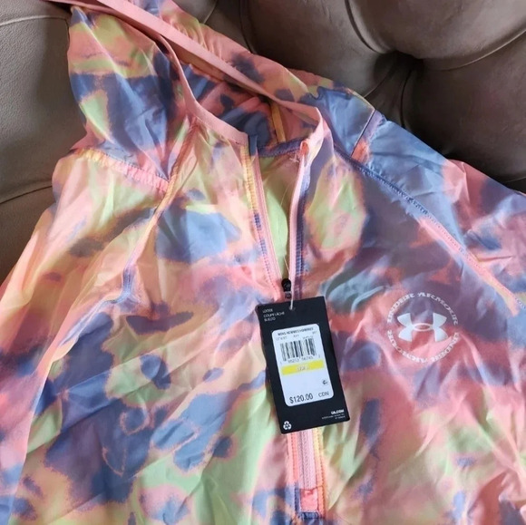 Under Armour Run Storm Up Light Sport Windbreak Jacket size L - Picture 13 of 13